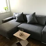 F & W Apartment